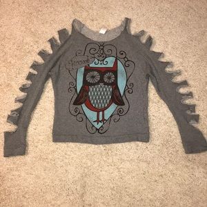 Fun graphic sweatshirt. Size Medium
